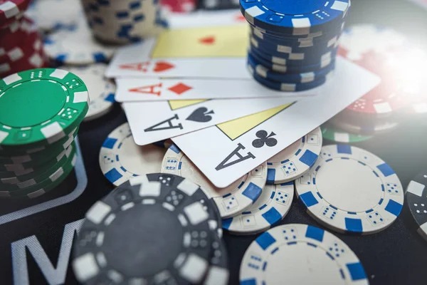 Galactic Gems five-reel slot interface on ligaprofit mobile app